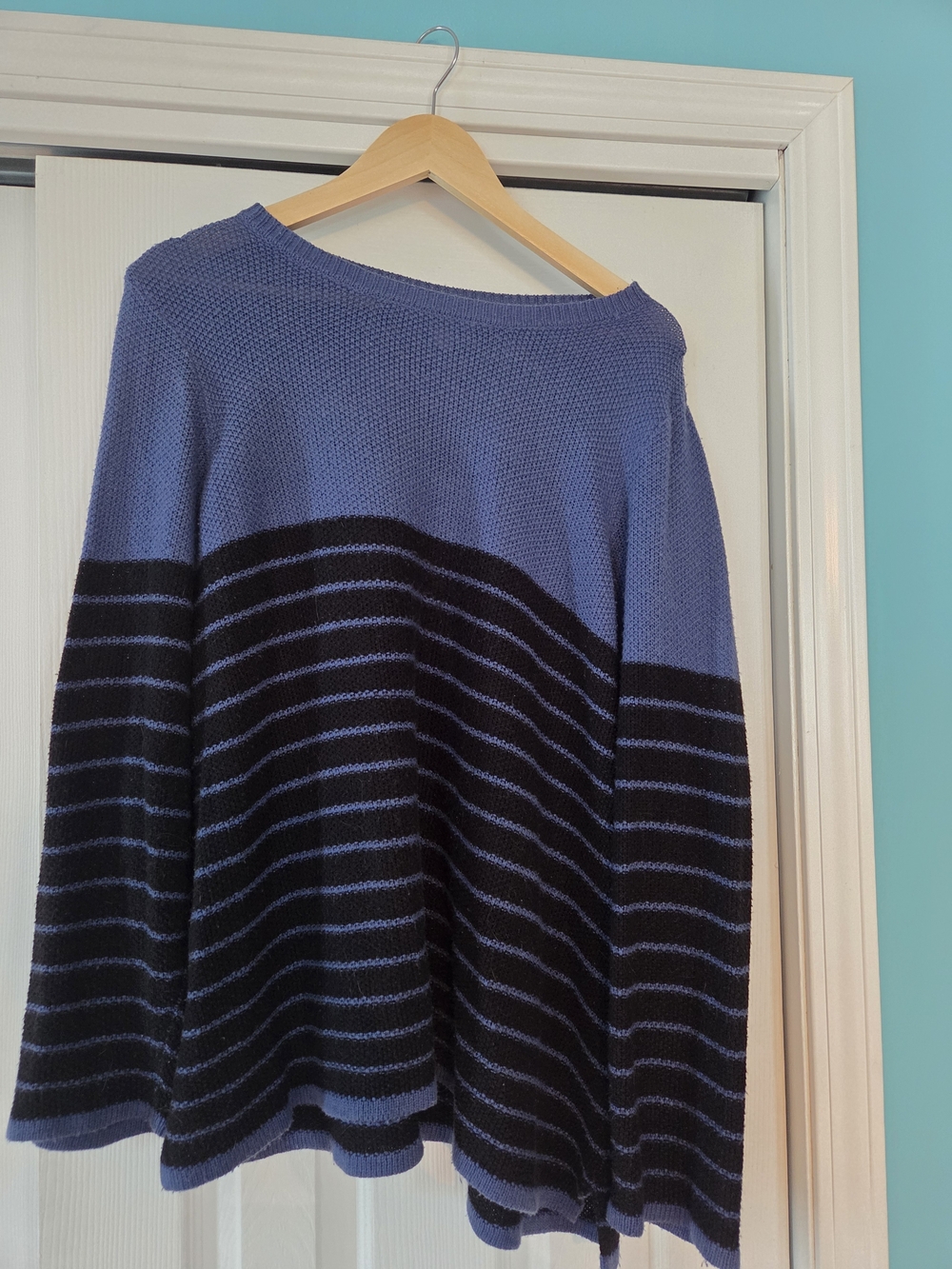 Croft & Barrow Blue and Black Striped Women's Sweater Size 2X